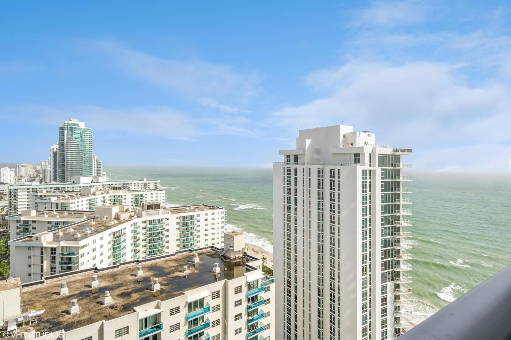 Lyfe Residence Building - Private Apts Over The Beach Hollywood Exterior foto